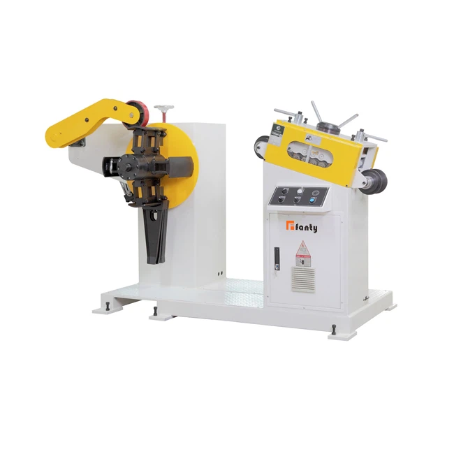 Исправљач и уређај за одмотавање челичног лима